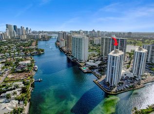 20515 E Country Club Dr APT 1541, Aventura, FL 33180