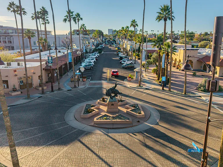 3801 N Goldwater Blvd #G201 — Photo 69