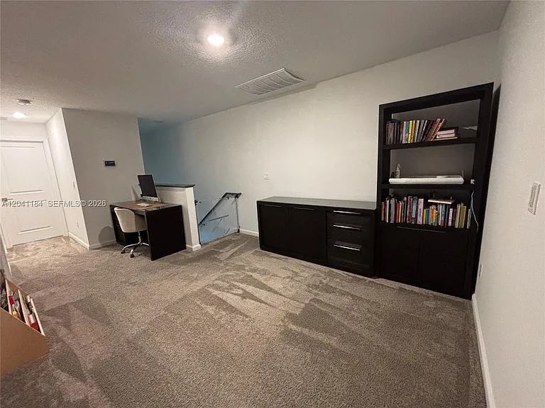 6359 Sailpointe Ln — Photo 26