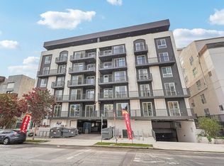 Ecco Hawthorn, Los Angeles, CA 90028