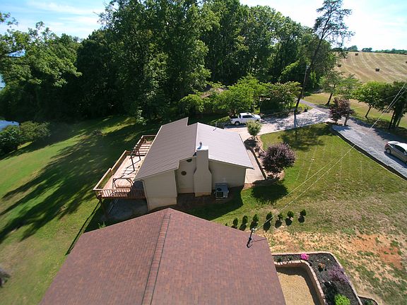 4th image of 2034 Glenbrook Ln