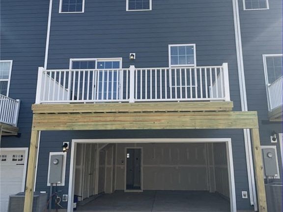 2nd image of 2132 Autumn Cyprus Ave