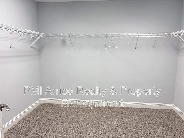 12860 Satin Lily Dr — Photo 32