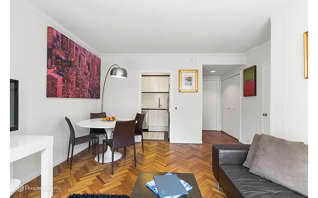 Rented by Douglas Elliman | media 23