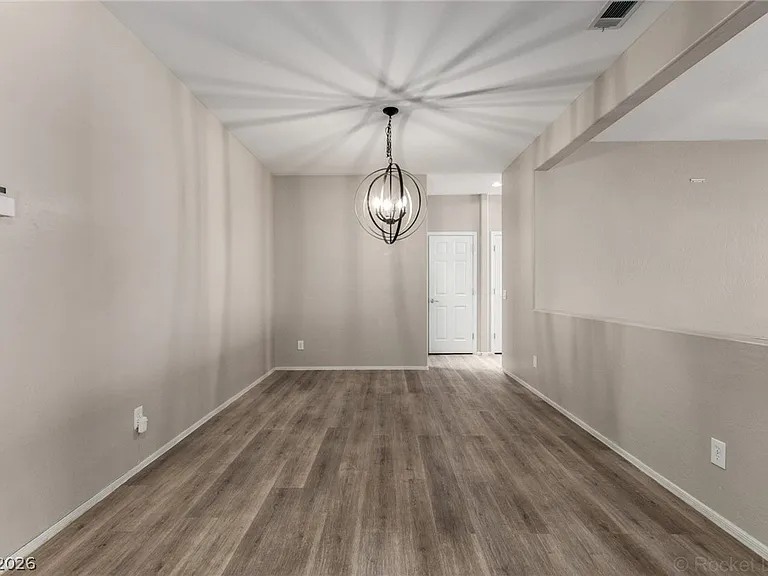 6092 Fox Creek Ave — Photo 12