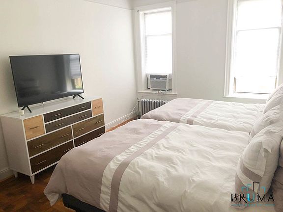 3rd image of 446 Kingston Ave APT E27