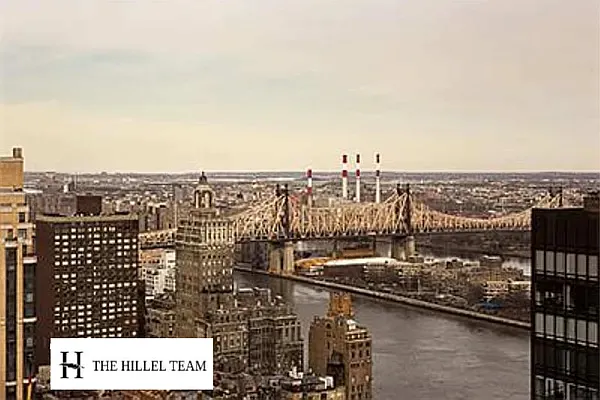 Rented by Compass | media 31