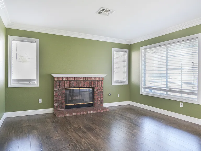 3537 Maguire Rd — Photo 15