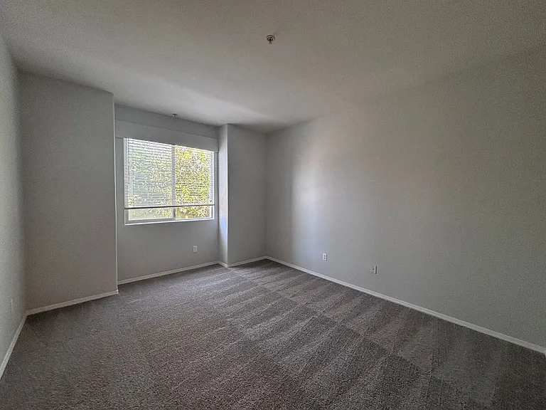 2820 Sawtelle Blvd — Photo 73