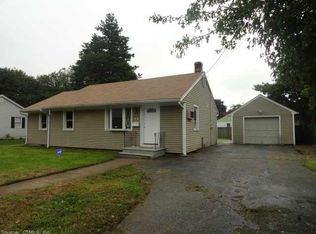 58 Tully Cir, Bridgeport, CT 06610