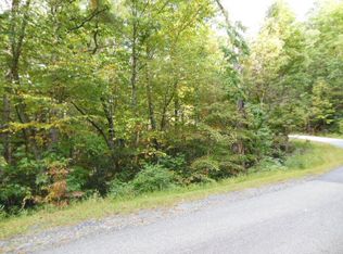 916 Deer Ridge Trl, Marion, NC 28752