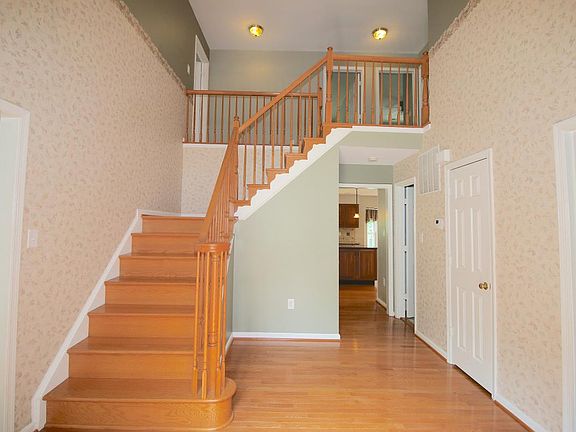 2nd image of 4146 Waynesboro Ct