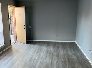 1330 Peach Ave APT 4, Memphis, TN 38104