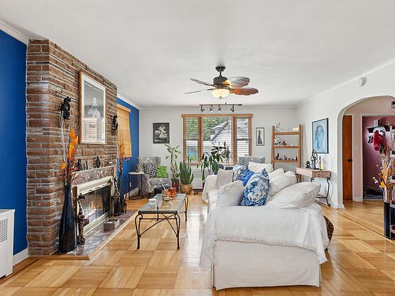 4th image of 3920 Pratt Ave