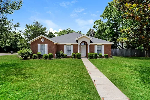 11 N Springfield Dr Photo 1