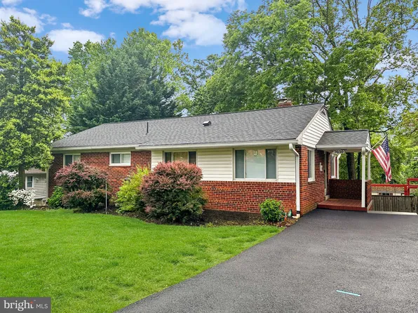 7030 Donna Cir, Annandale, VA 22003