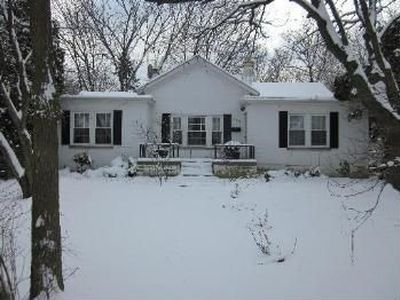 980 Green Bay Rd, Glencoe, IL, 60022