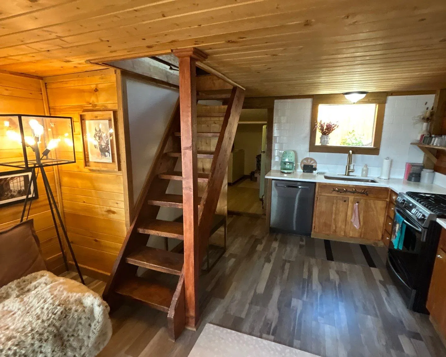 2 bed, 1.0 bath, $2,000 — Photo 4