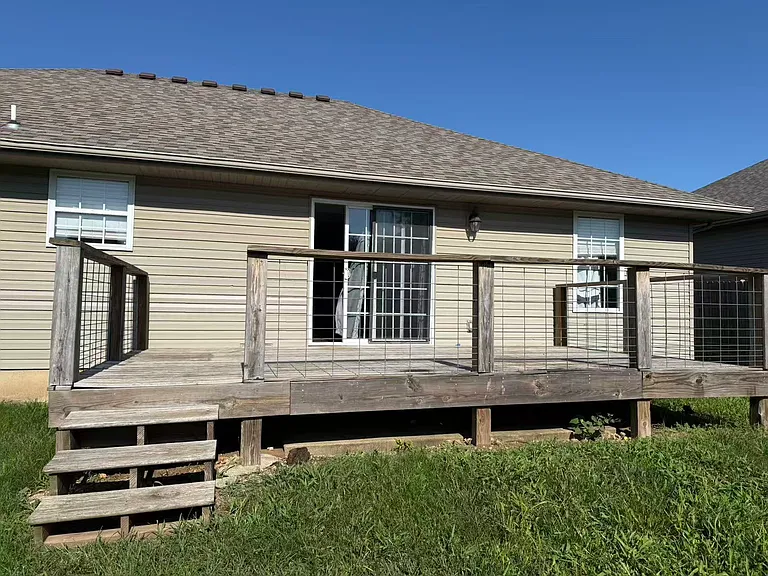 327 S Red Ave — Photo 18