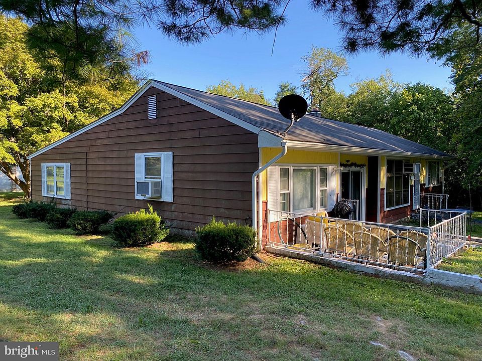 11 McCauley Ln, Round Hill, VA 20141 Zillow