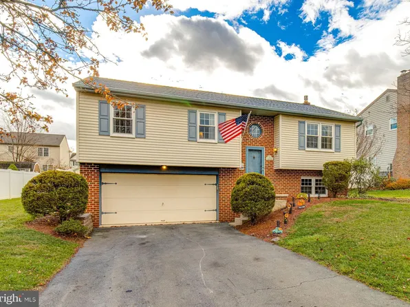82 Scenic Dr, Denver, PA 17517