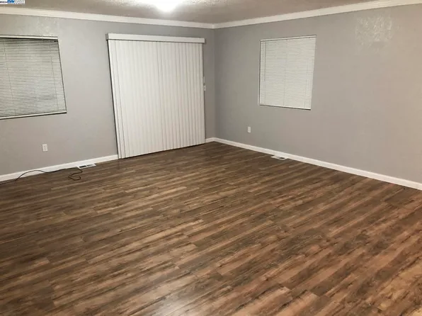 1857 Evergreen St, San Mateo, CA 94401