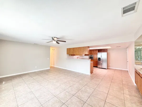 32530 Monte Vista Rd APT A, Cathedral City, CA 92234