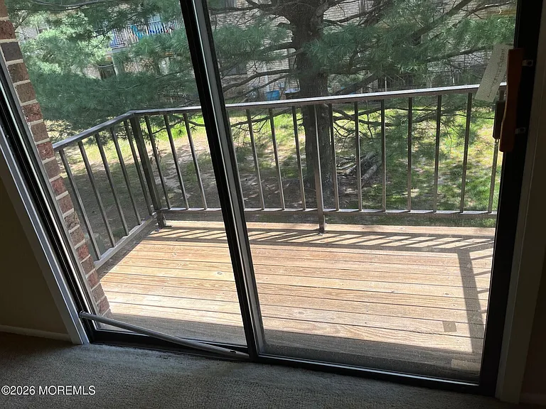 1508 Silver Ct — Photo 9
