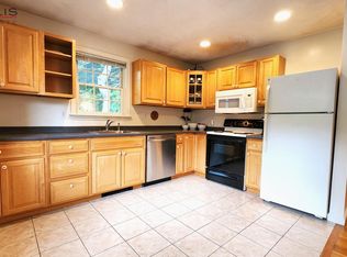 16 Oxbow Rd, Lexington, MA 02421