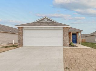 5700 Crockett Dr, Jonesboro, AR 72404