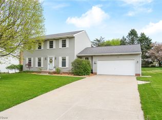 3314 Cornwall Dr NW, Canton, OH 44708