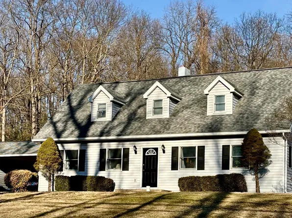 310 Schweitz Rd, Fleetwood, PA 19522
