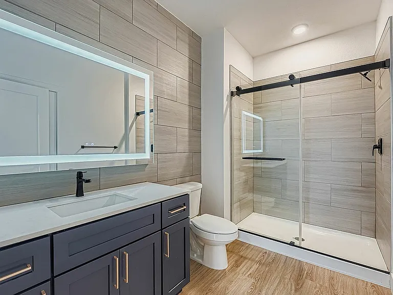 The Pendant Southlands Bathroom