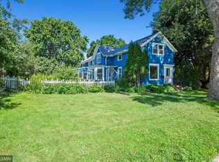 920 2nd St S, Stillwater, MN 55082