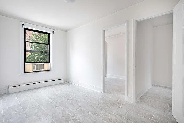 Rented by Compass | media 2