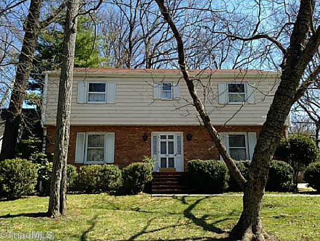 1st image of 206 N Elam Ave
