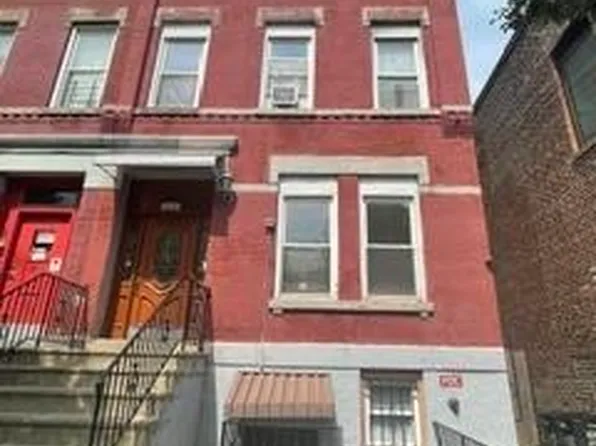 2605 New York Avenue image 1 of 24