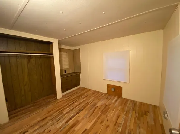 566 Western Ave #7, Henniker, NH 03242