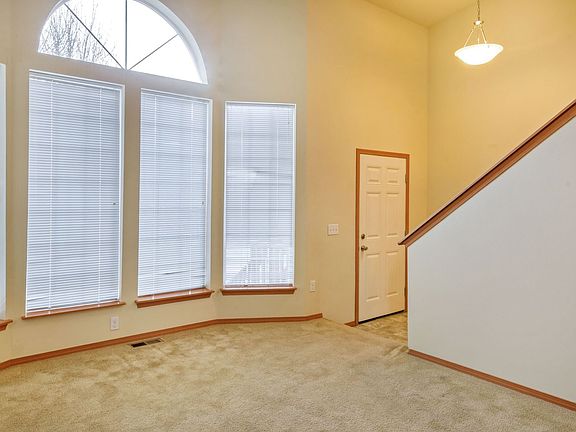 2nd image of 7800 32nd St NE