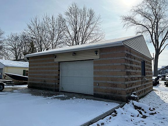 5th image of 0 Chestnut Ln NE