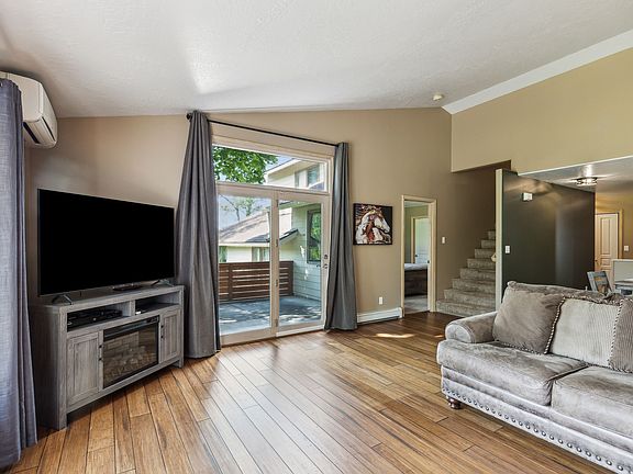 5th image of 5123 Clearview Way