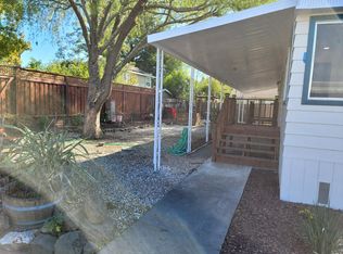 40 Yorkshire Dr, Santa Rosa, CA 95401