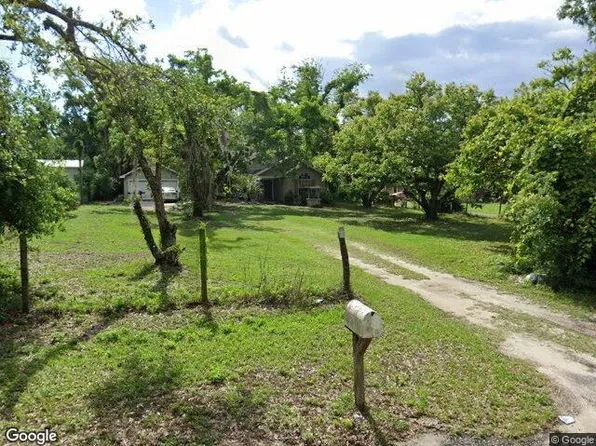6708 Forbes Rd, Zephyrhills, FL 33540