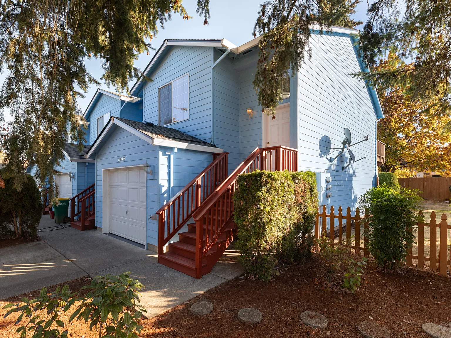 3 bed, 1160 sqft, $1,750 — Photo 2