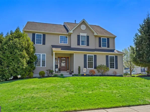 310 Juniper Ln, Woolwich Township, NJ 08085