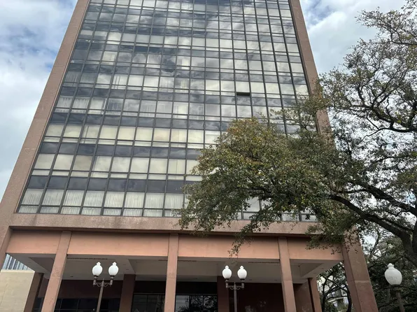 5150 Hidalgo St Unit 804, Houston, TX 77056