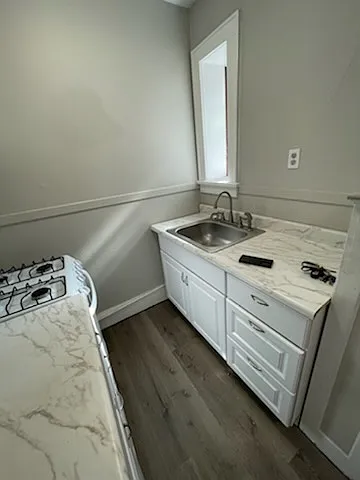 71 Chestnut St #16 — Photo 2