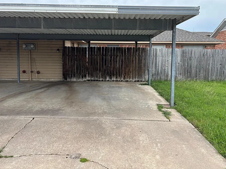6503 Dunn Dr — Photo 17