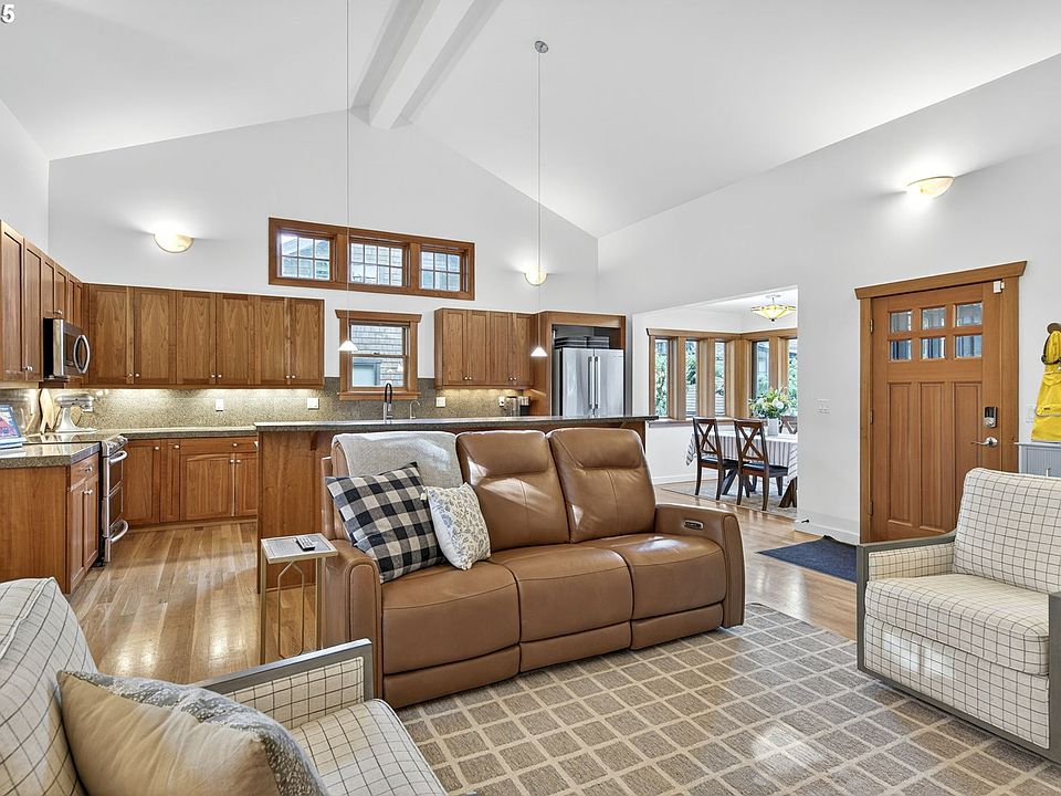 3187 NW Skyline Blvd, Portland, OR 97229 | Zillow
