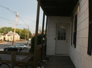 4 Border St, Woburn, MA 01801